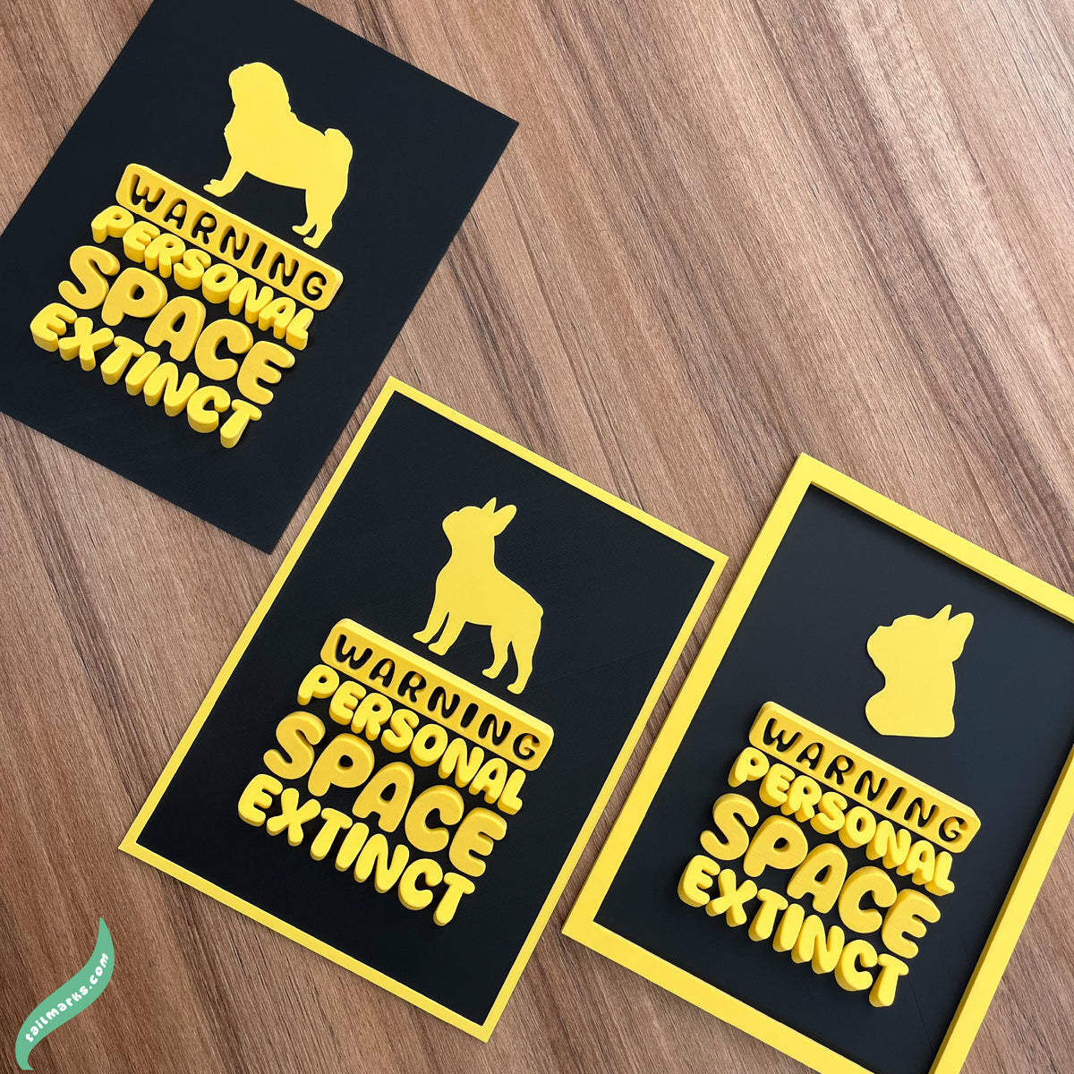 Quadro 3D Personalizado "Warning — Personal Space Extinct" com Moldura Integrada